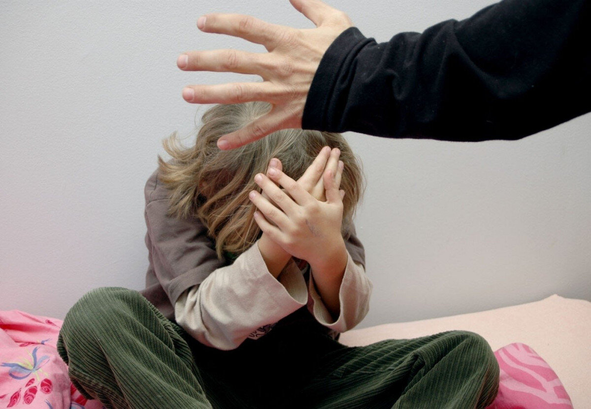 6 психологических травм из детства, которые калечат на всю жизнь