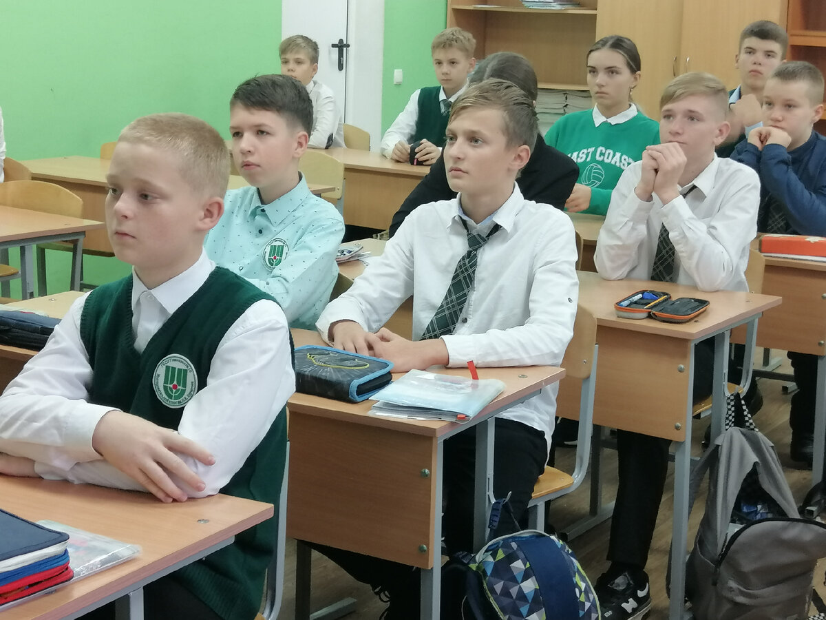Как чиновники отреагировали на случаи травли в севастопольской гимназии | forpost