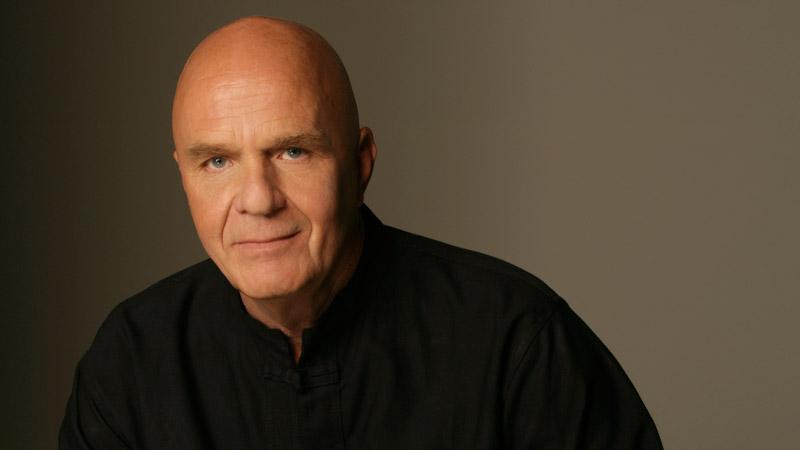 Что ж выходит иногда сколько бы тебе ни было лет не повредит пусть на время изменить свой взгляд на реальность